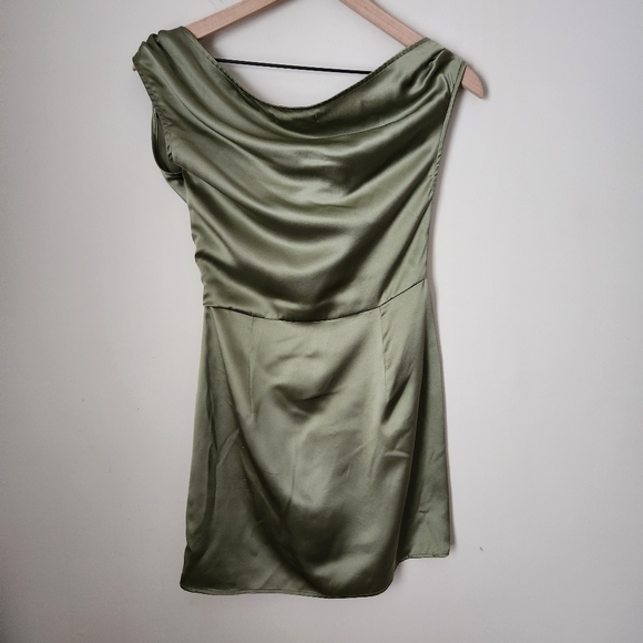 Reformation | Alanis 100% Silk Mini Dress in Sage Green - Size 2 - Picture 7 of 10
